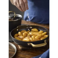 Clearance HOLM Brasserie Sautergryde Sort