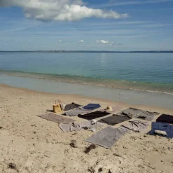 Outlet Zone Denmark Classic Badehåndklæde Gull Grey