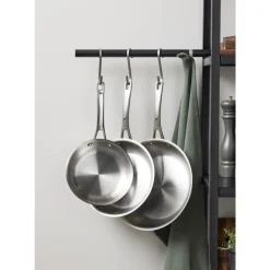 New By Tareq Taylor Ellen Stegepande Stål