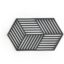 New Zone Denmark Hexagon Bordskåner Black