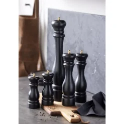 Online By Tareq Taylor Himalaya Salt- og peberkværnsæt 1 sæt Sort