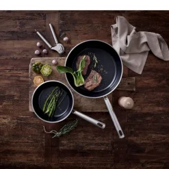 Hot Rösle Hvidløgspresser Stål