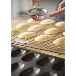 Blomsterbergs Madeleineform til 12 stk. Stål