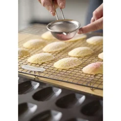 Blomsterbergs Madeleineform til 12 stk. Stål