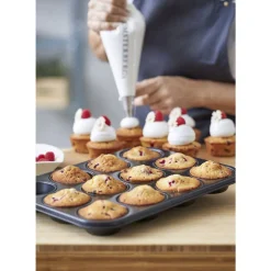 Online Blomsterbergs Muffinform til 12 stk. Black Steel