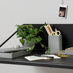 New Zone Denmark Penneholder Pebble grey