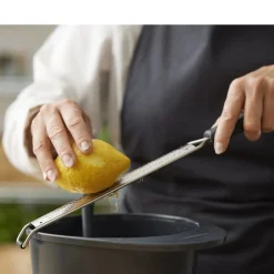 Hot Blomsterbergs Rivejern fint Grå