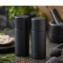 HOLM Salt- og peberkværnsæt Sort