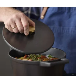 Online HOLM Støbejernsgryde Sort