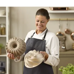New Blomsterbergs Swirl Bundt-kageform Rose gold