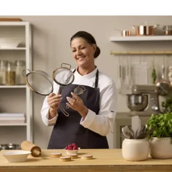 New Blomsterbergs Trådsigte cm Stål