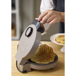 Discount Blomsterbergs Vaffeljern 1000 watt Latte